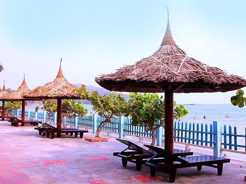 Hon Rom 1 Resort Mui Ne Vietnam