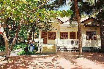 Hon Rom 1 Resort Mui Ne 2*,